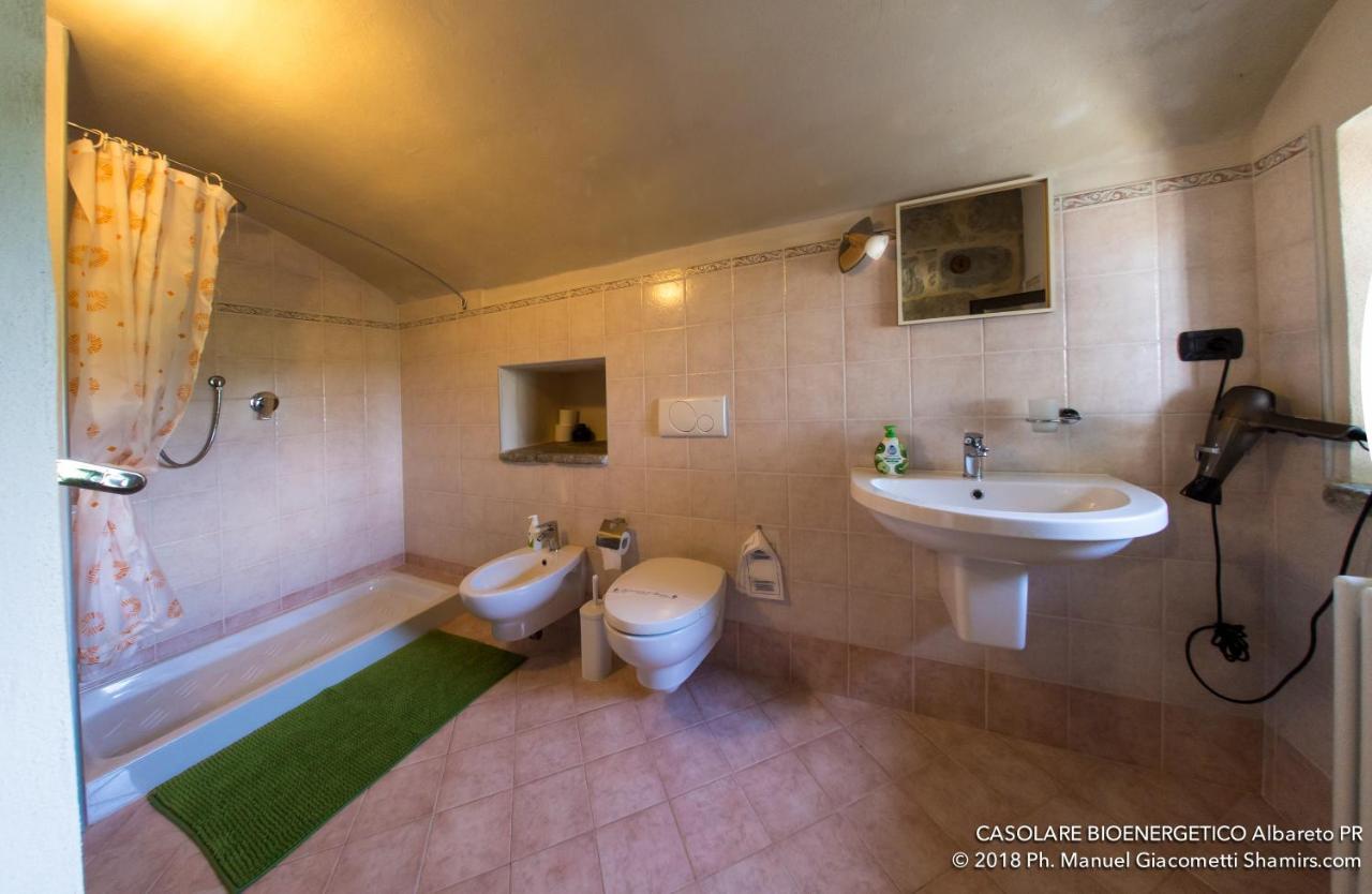 Il Casolare Bioenergetico Bed & Breakfast Albareto  Ngoại thất bức ảnh